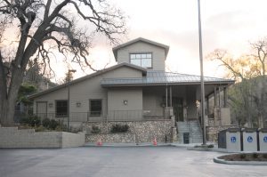 photo of Frazier Park Library